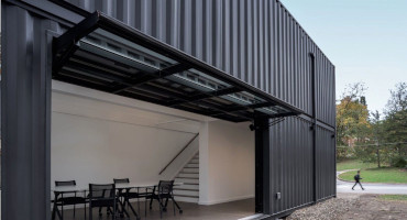 shipping container fabrication company UAE